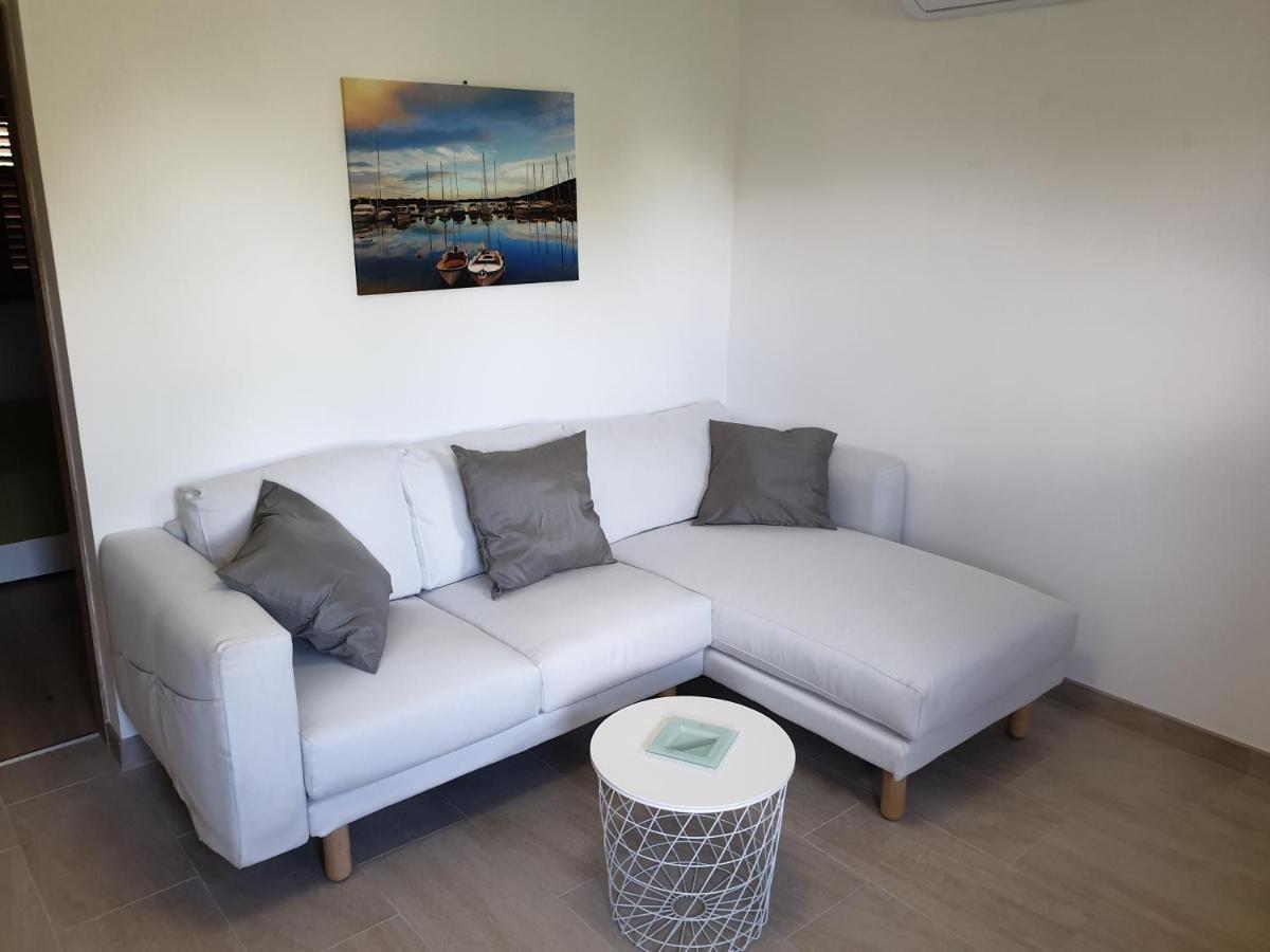 אוסור Apartments Stella Apsyrtides מראה חיצוני תמונה